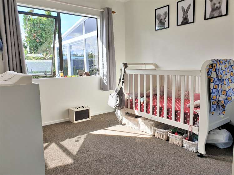 2/20 Glenhaven Place Te Atatu Peninsula_7