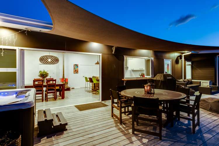 76 York Avenue Tamatea_12