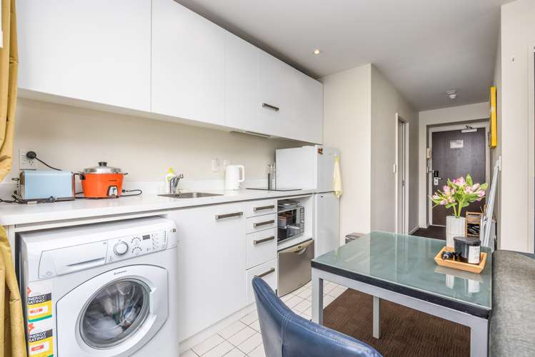 825/10 Waterloo Quadrant Auckland Central_7