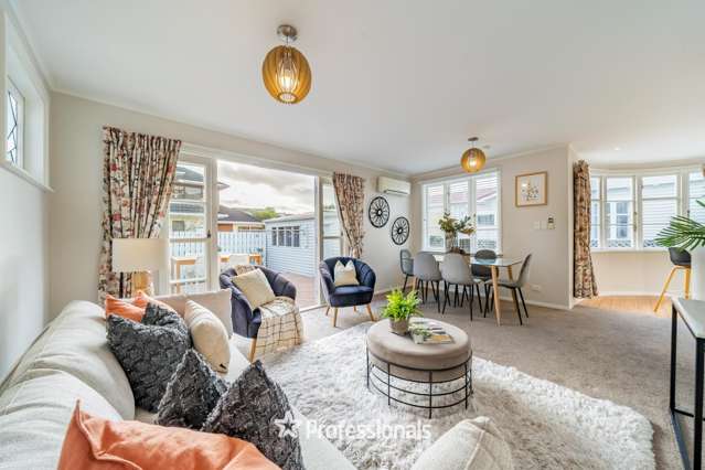 1/55 Pohutukawa Street Woburn_3