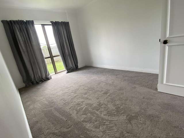 112b Edinburgh Street Pukekohe_2