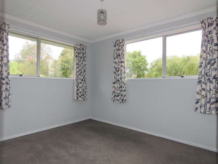 7 Crampton Road Reefton_9