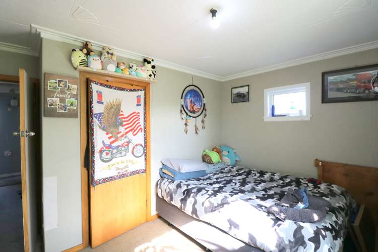 87 Conway Crescent Glengarry_10