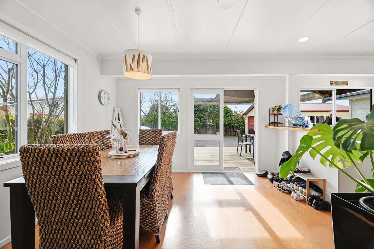 46 Ward Avenue_1