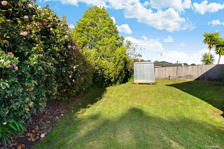 21 Broadfield Street Massey_15