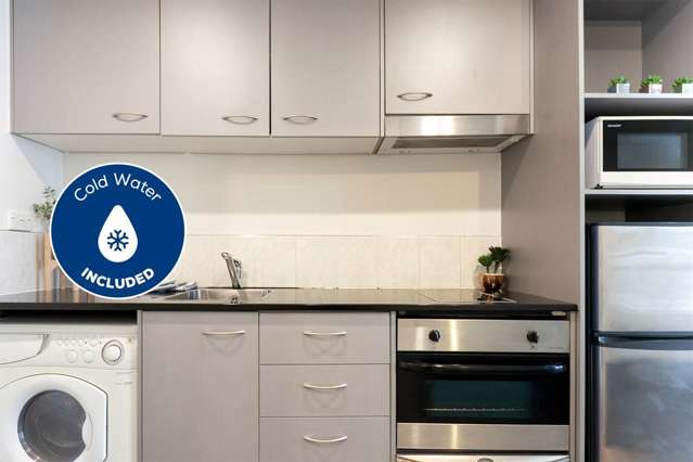 UNFURNISHED ONE BEDROOM ON LEVEL 14 + INCL COL...