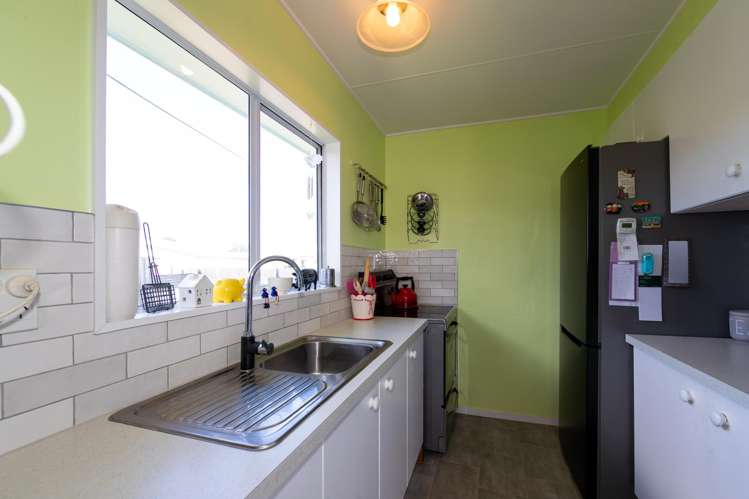 2C Barnard Avenue Maraenui_1