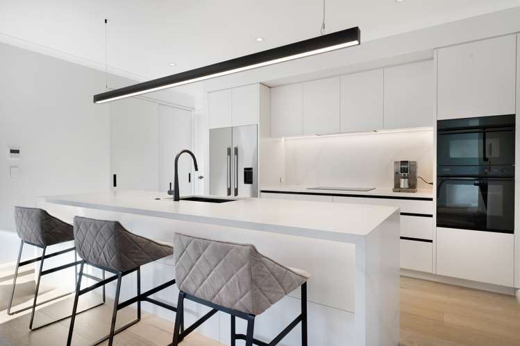 14 Lombardia Way Karaka_1