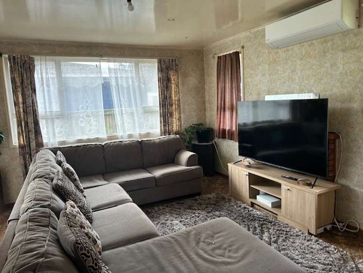 359 River Road_1