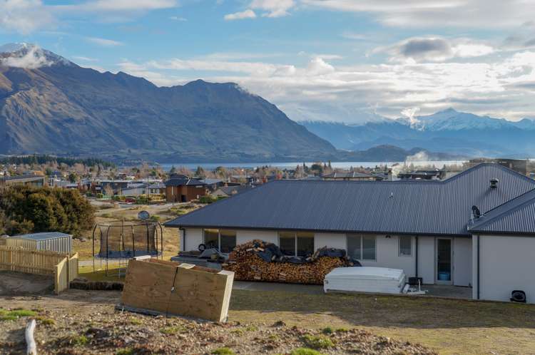 8 Barclay Place Wanaka_0