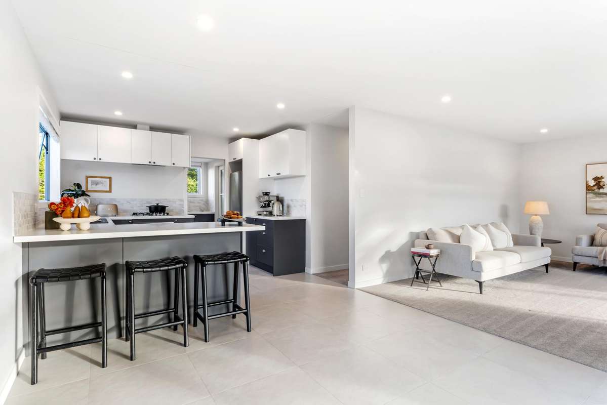 498 Sandspit Road_1