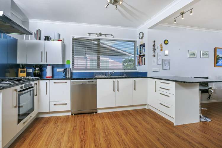 4 King Richard Place Browns Bay_6