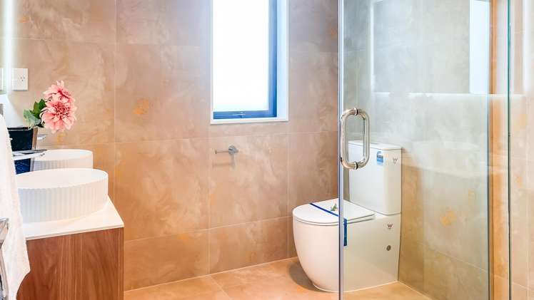 94 Huanui Drive Orewa_8