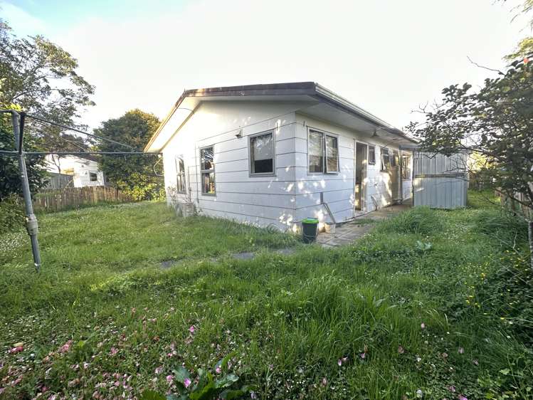 2/60b Swanson Road Henderson_11