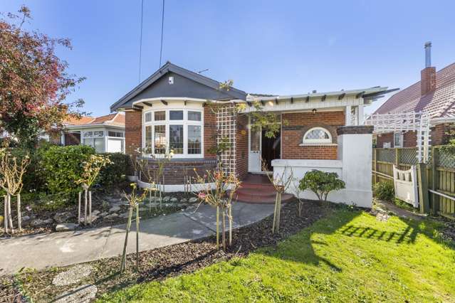 Character Charm Meets Modern in Saint Clair