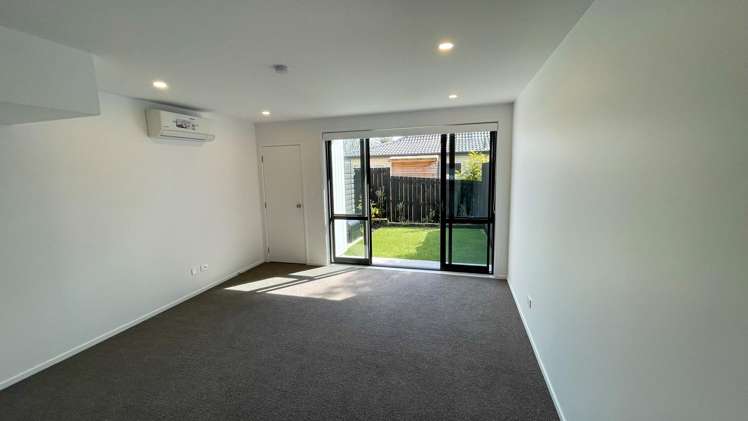 5/3 Fairdale Place Birkdale_10