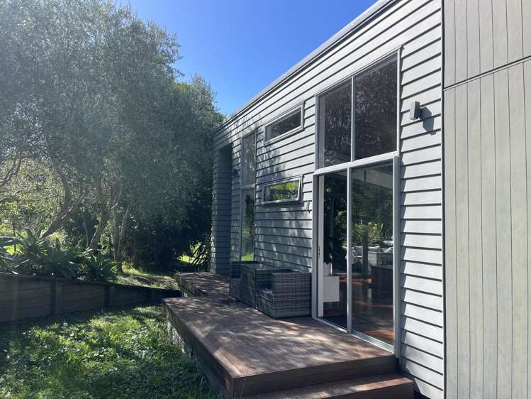 465 Sea View Road Onetangi_13