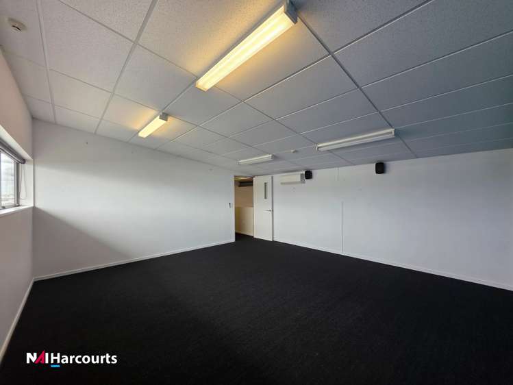 2/160 Ferry Road Waltham_13