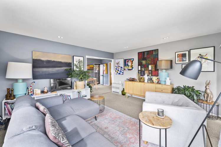 1 Valecrest Avenue_2