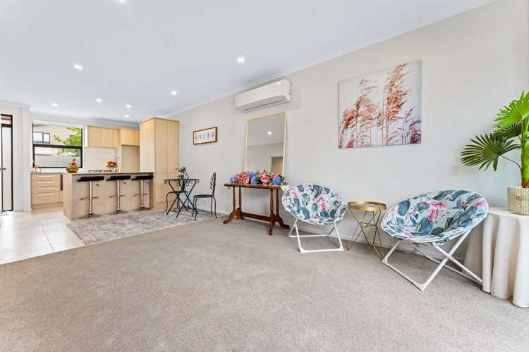 18 Haddington Drive Flat Bush_5