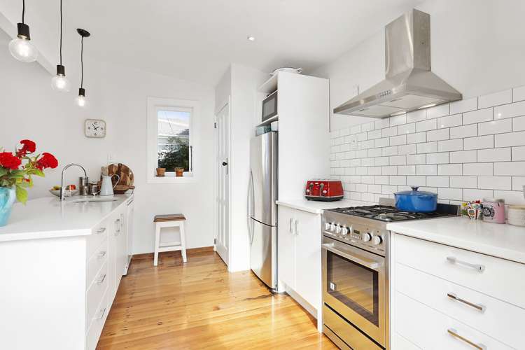 46 Rua Road Glen Eden_10