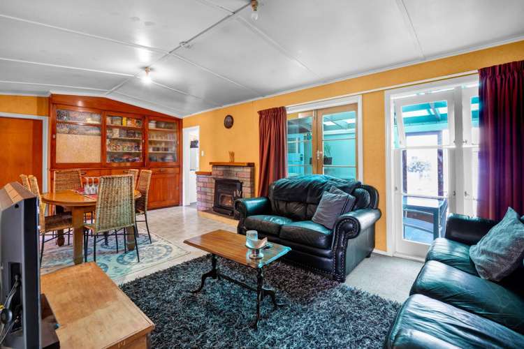 68 Domett Street Opunake_13
