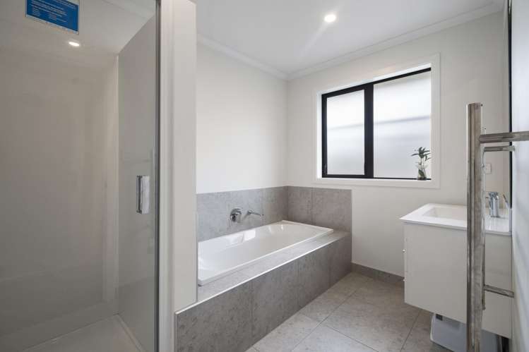 21 Sardinia Grove Fitzherbert_4