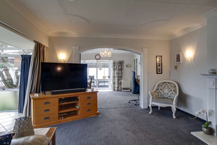 19 Temple Crescent Gleniti_10