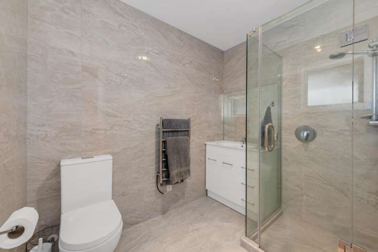 310 Hurstmere Road Takapuna_8