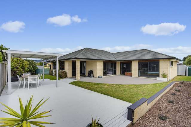 Coastal living, family comfort and timeless appeal