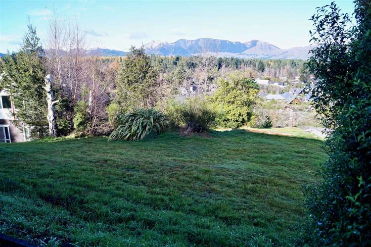 24 Chalet Crescent Hanmer Springs_4