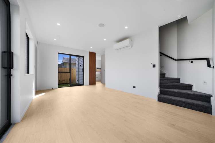 1/61 Kairanga Street Mangere East_6