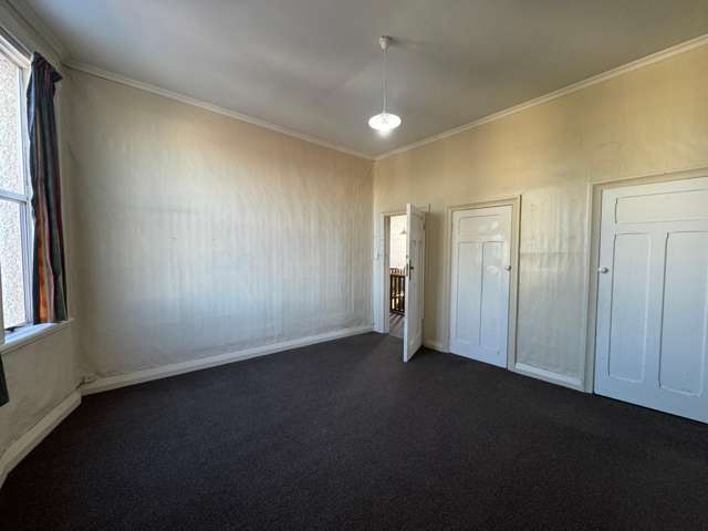  A/114 Bridge Street Bulls_4