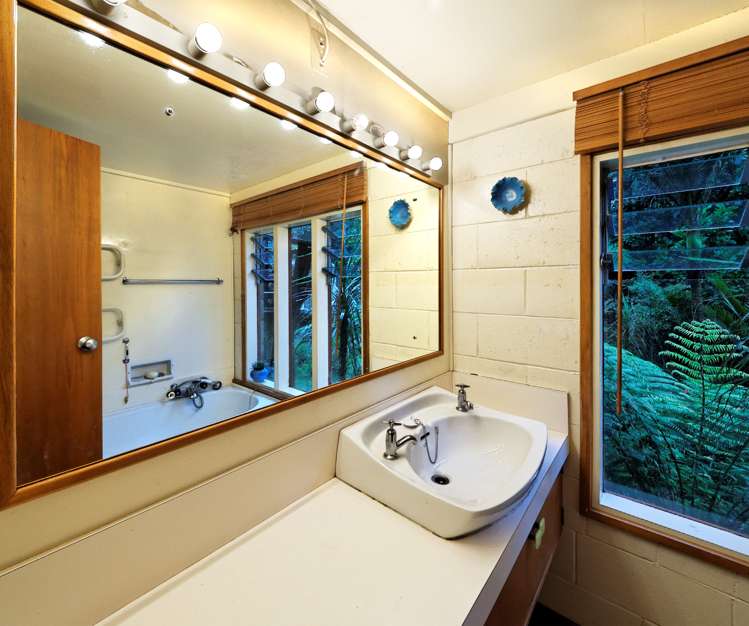 11 Taraire Road Titirangi_5