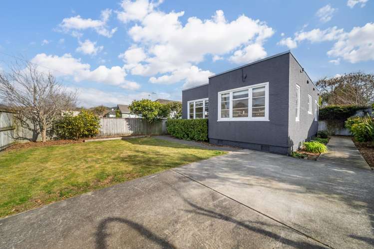 35 Royal Street Upper Hutt_20