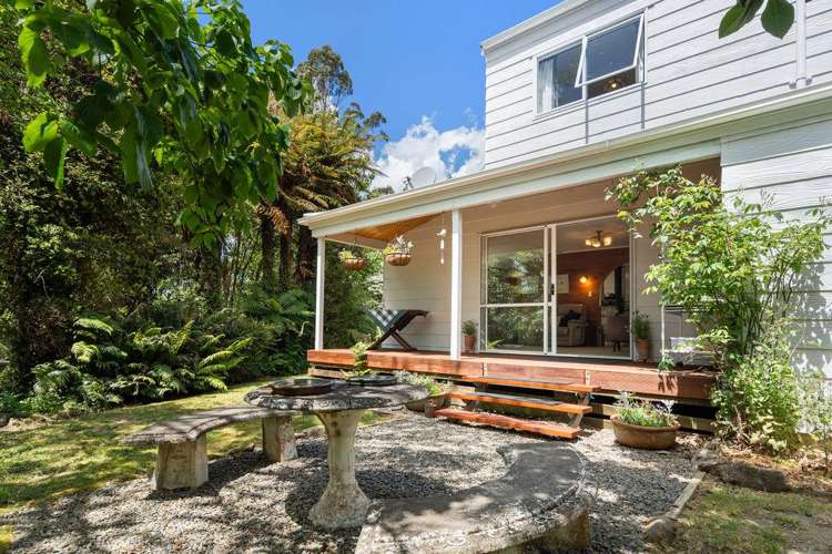 1849 Manawahe Road_0