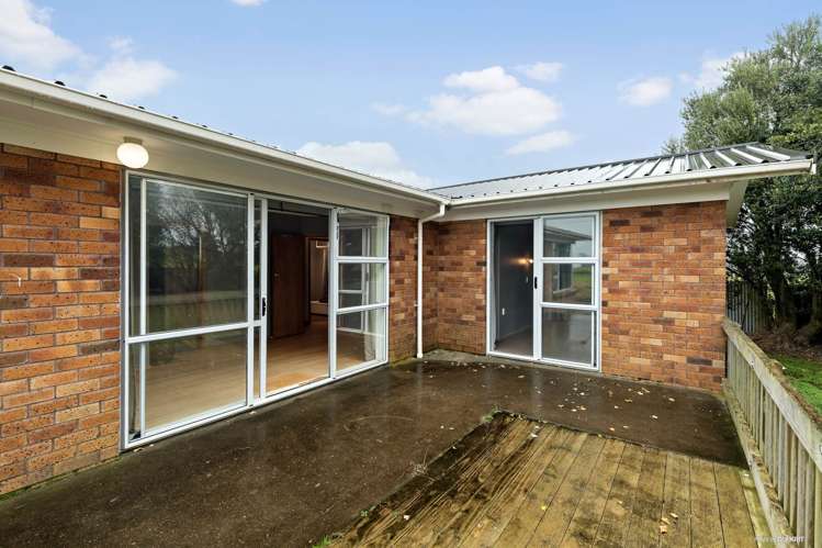 332 Grahams Beach Road Awhitu_17