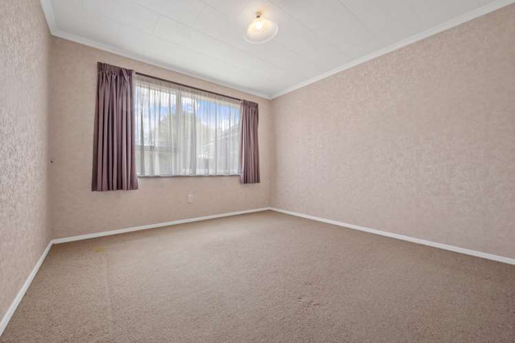 68 New Renwick Road Burleigh_13