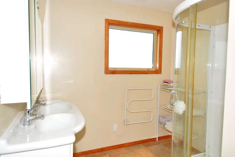 8 Tramway Road Winton Surrounds_9