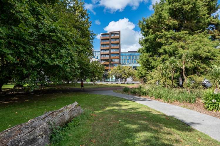 601/6 Dock Street Auckland Central_21