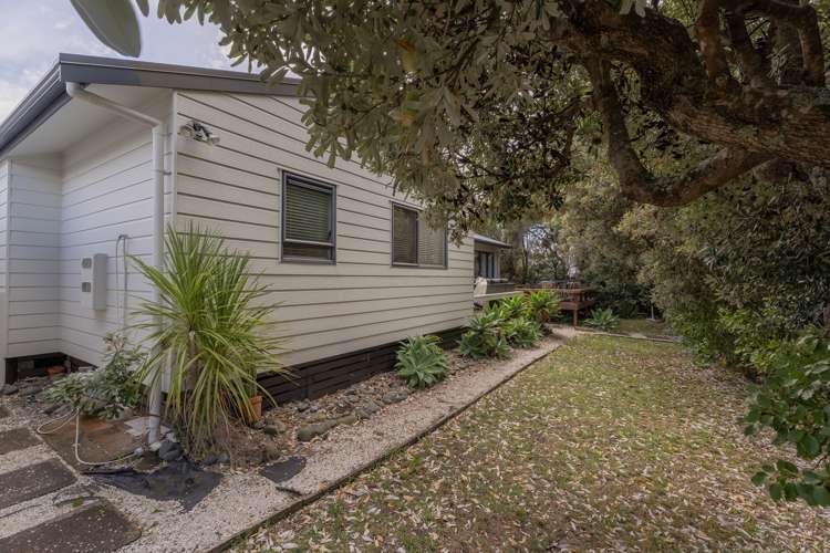 2 Bagnall Place Pauanui_14