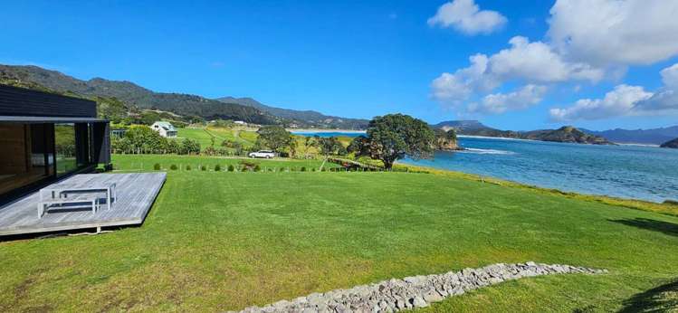 75 Greenside Road, Medlands Beach Great Barrier Island_19