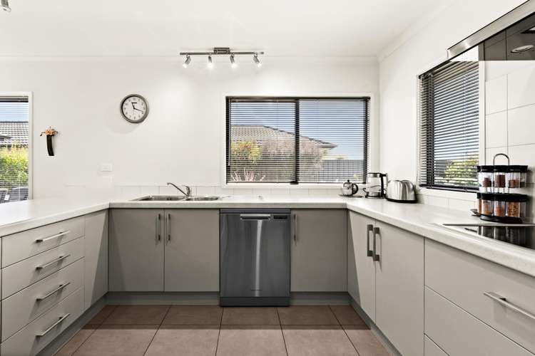 21 Mcnaughton Place Onekawa_4