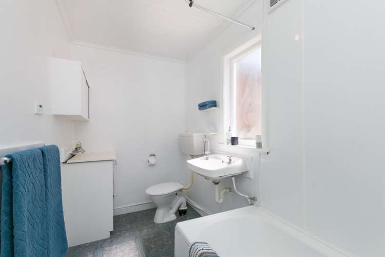 350 Adelaide Road Newtown_10