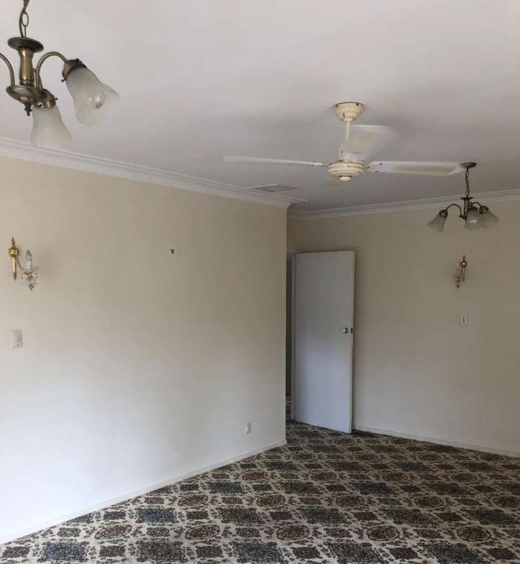 17 Fairway Drive 11601_5