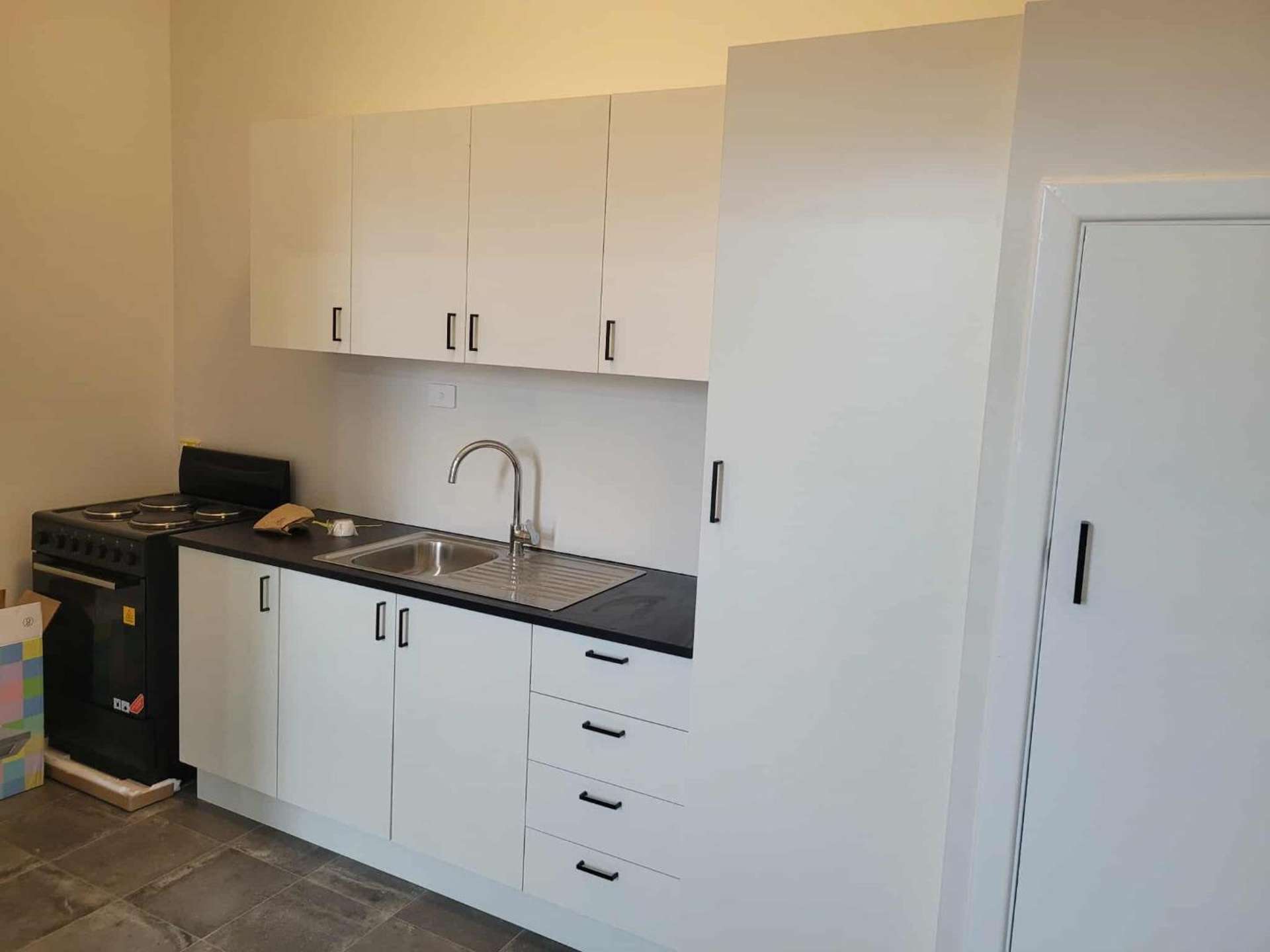 2/82 Balmoral Drive Appleby_0