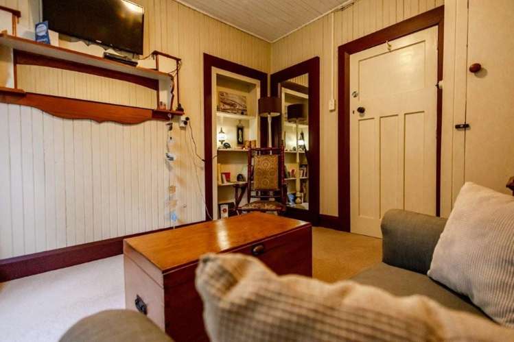 36 Chapel Street Greymouth_22