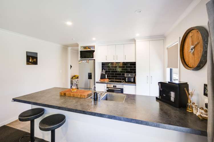 39a Merton Crescent_1