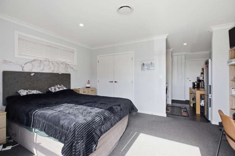 14 Sam Heywood Place Pyes Pa_13