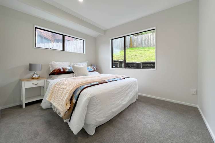 4 Seaford Place Murrays Bay_14